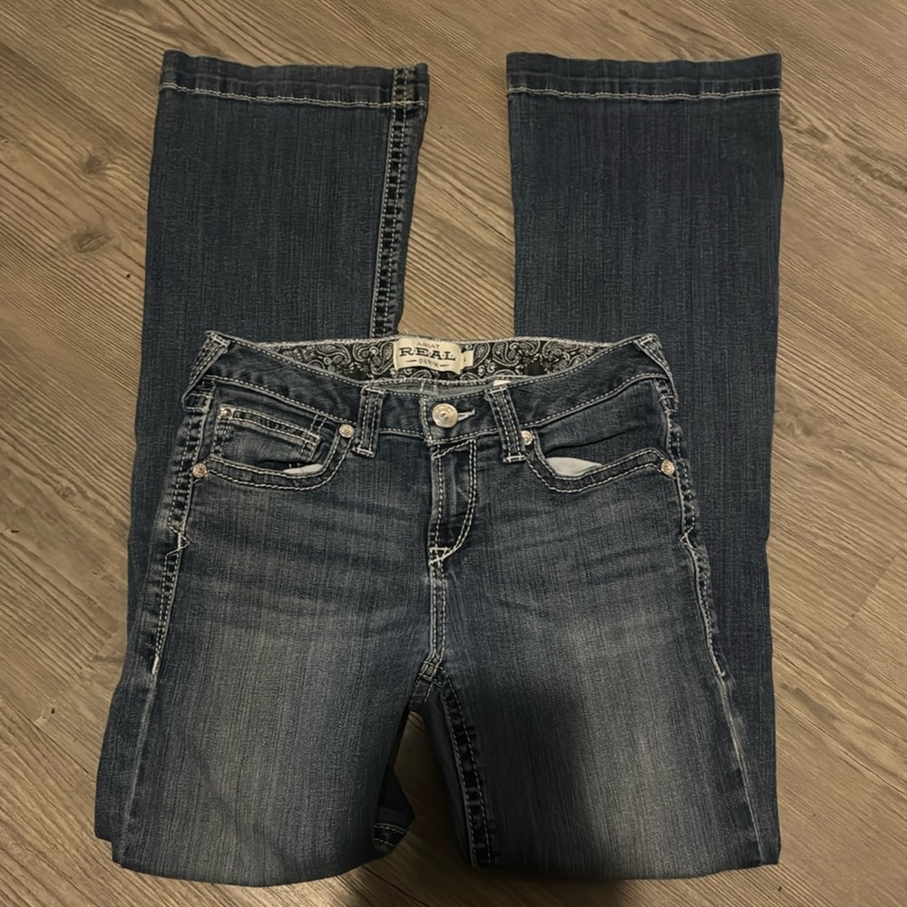 Boot cut girls Ariat jeans